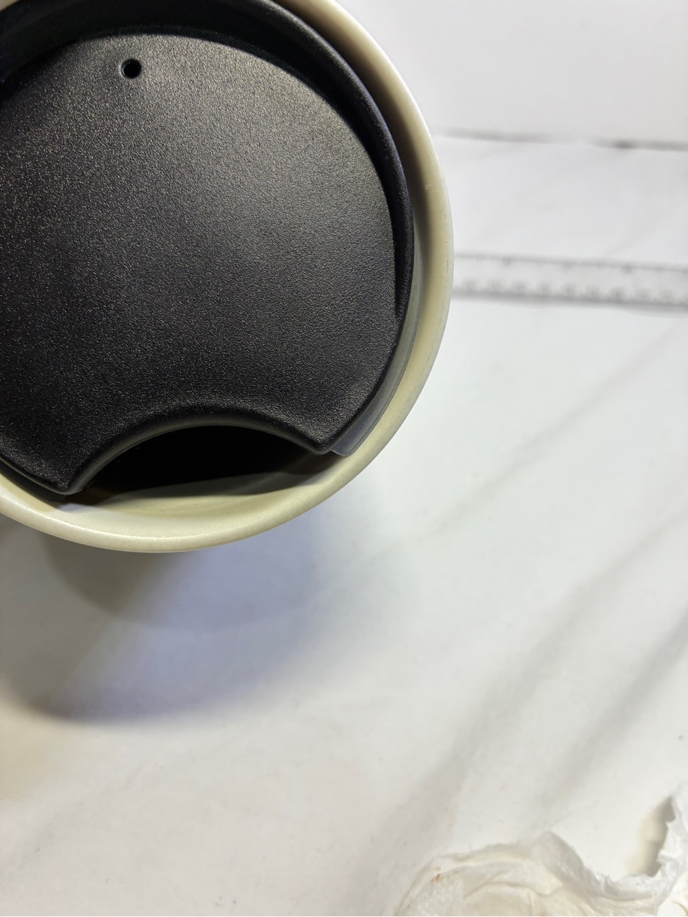 Starbucks 2024 White Grey Speck Stone Ceramic Mug Rubber Bottom & Lid 14oz. - Picture 4 of 10